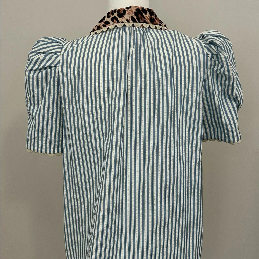 entro Blue and Leopard Trim Striped Puff Sleeve Blouse - Picture 3 of 3